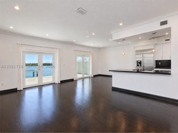 8041 NE Bayshore Ct, Miami, Florida 33138, image 2