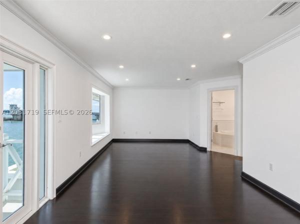 8041 NE Bayshore Ct, Miami, Florida 33138, image 1