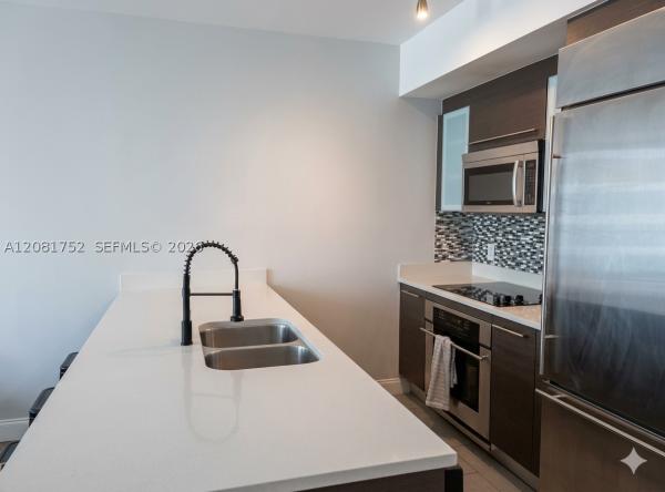 500 Brickell East, 500 Brickell Ave #1806, Miami, Florida 33131, image 3