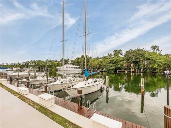 Waters Edge Of Coral Gables, 100 Edgewater Dr #305, Coral Gables, Florida 33133, image 2