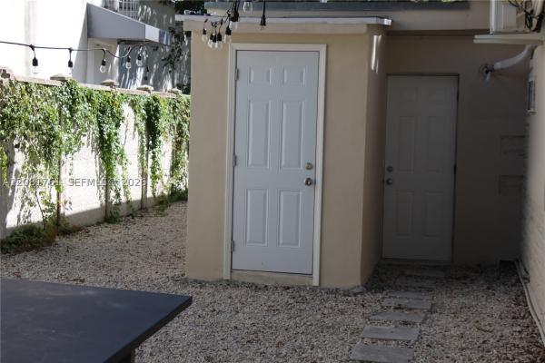 College Park, 225 NW 59th St, Miami, Florida 33127, image 1