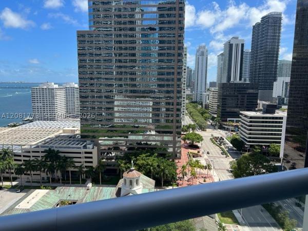 Icon Brickell Tower 3, 485 Brickell Ave #2109, Miami, Florida 33131, image 2
