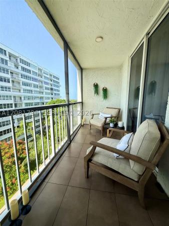 East Point Towers, 1160 N Federal Hwy #719, Fort Lauderdale, Florida 33304, image 1