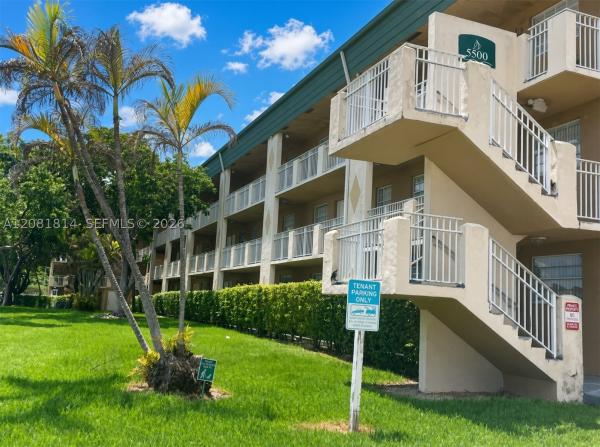 5500 SW 77th Ct #201, Unincorporated Dade County, Florida 33155, image 1