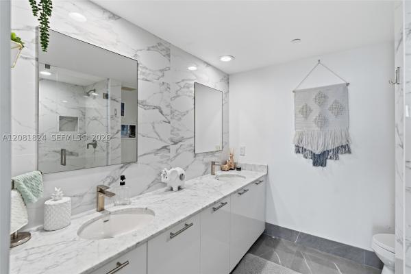 The Plaza On Brickell East, 950 Brickell Bay Dr #3111, Miami, Florida 33131, image 2
