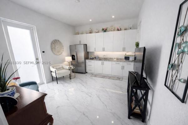 22255 SW 132nd Ave, Unincorporated Dade County, Florida 33170, image 2