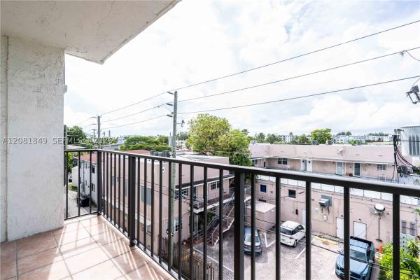 Oceanside Isle Of Normandy, 6960 Rue Vendome #402, Miami Beach, Florida 33141, image 1