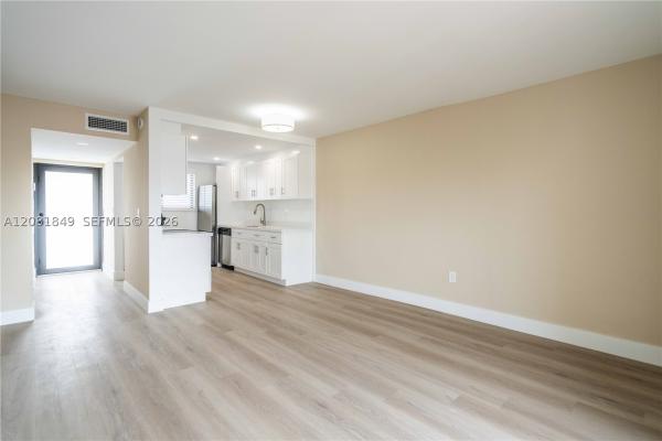 Oceanside Isle Of Normandy, 6960 Rue Vendome #402, Miami Beach, Florida 33141, image 2