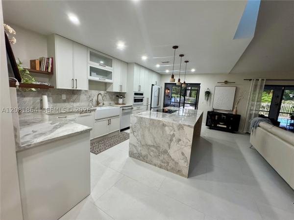 Pines Of Wellington, 172 W Wild Pine Rd #172, Wellington, Florida 33414, image 1
