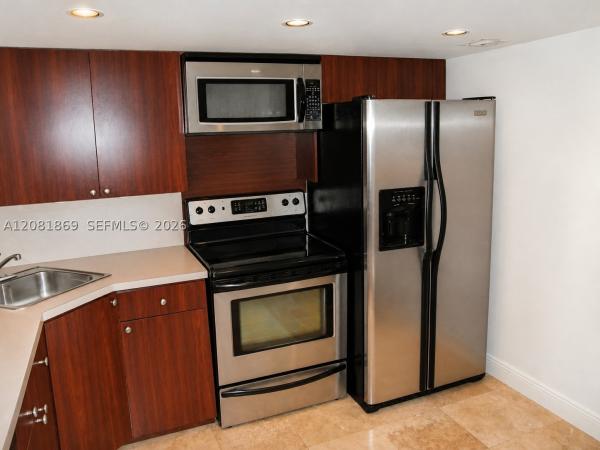Venetia, 555 NE 15th St #28-D, Miami, Florida 33132, image 3