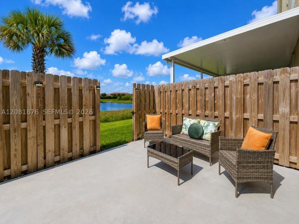 Keys Pointe, 489 NE 4th St, Florida City, Florida 33034, image 2
