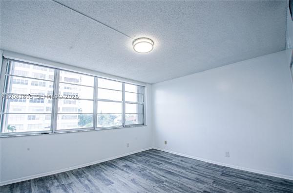 Bayview Towers North, 2150 Sans Souci Blvd #B305, North Miami, Florida 33181, image 2