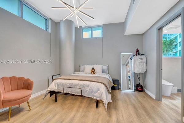 Mint At Riverfront, 92 SW 3rd St #901, Miami, Florida 33130, image 1