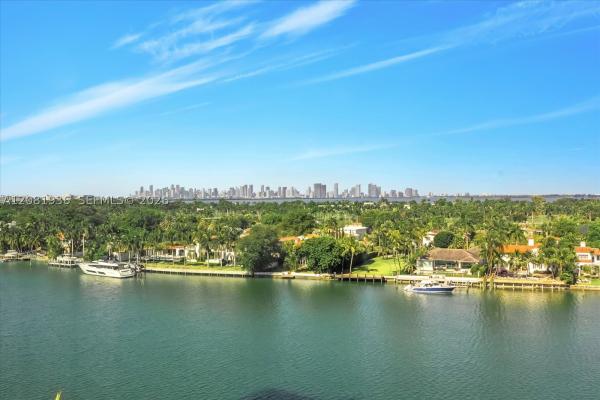 La Rive Gauche, 5880 Collins Ave #1004, Miami Beach, Florida 33140, image 2
