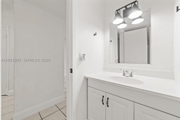 Executive Manors, 1710 NE 142nd St, North Miami, Florida 33181, image 3