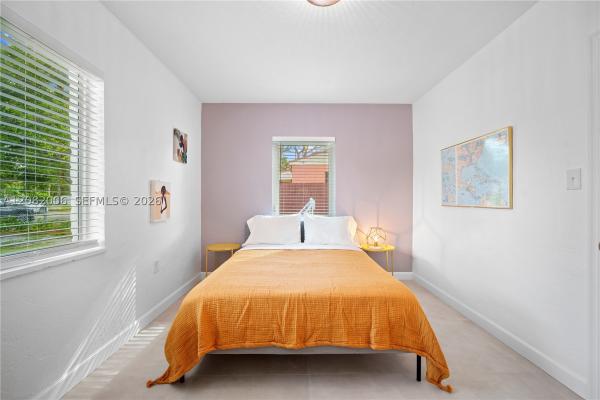 Dixie Gardens, 1360 NE 138th St, North Miami, Florida 33161, image 2