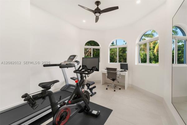 Sunset Lake, 2181 N Bay Rd, Miami Beach, Florida 33140, image 1