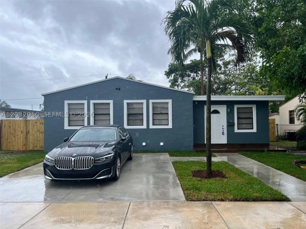 Sunnyside Estates, 2130 Funston St, Hollywood, Florida 33020, image 3