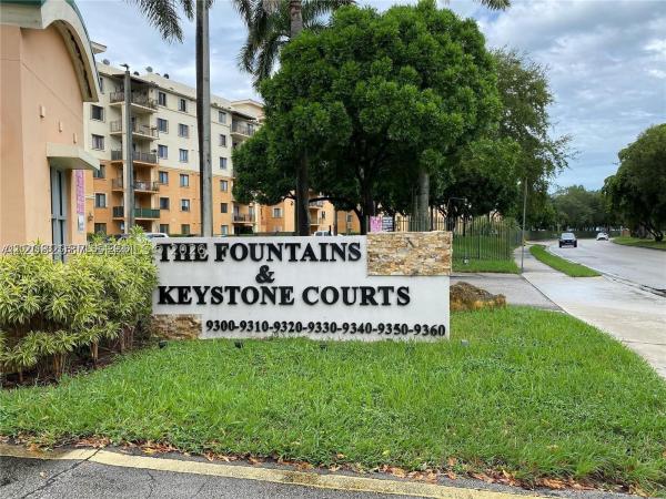 9320 Fontainebleau Blvd #213, Unincorporated Dade County, Florida 33172, image 2