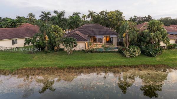 Lakewood, 3026 Lakewood Dr, Weston, Florida 33332, image 1