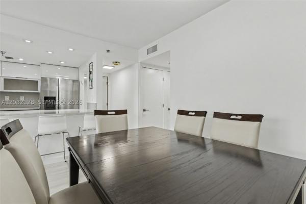 Winston Towers 600, 210 174th St #816, Sunny Isles Beach, Florida 33160, image 3