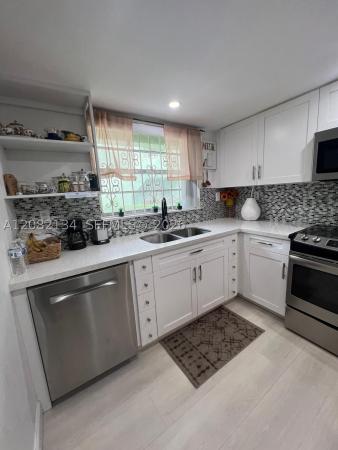 11183 NW 7th St #104, Unincorporated Dade County, Florida 33172, image 3