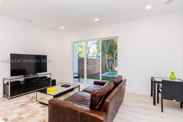2873-2875 SW 33 Ct, 2875 SW 33rd Ct, Miami, Florida 33133, image 2