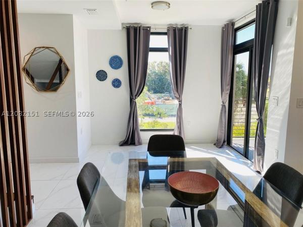 Cleveland Terrace, 1501 N 17th Ave, Hollywood, Florida 33020, image 1