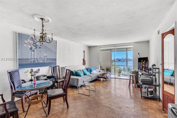 Point East, 3010 Marcos Dr #R-308, Aventura, Florida 33160, image 2