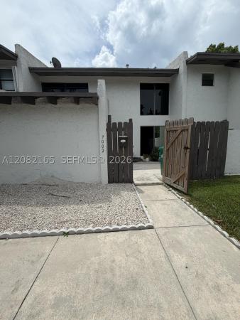 7002 SW 114th Ave, Unincorporated Dade County, Florida 33173, image 1