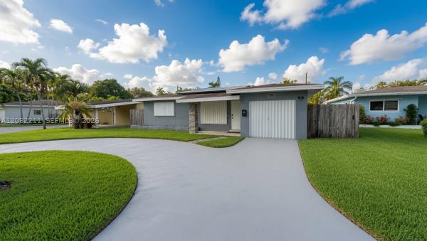 Breezy Manor, 934 N 32nd Ave, Hollywood, Florida 33021, image 2