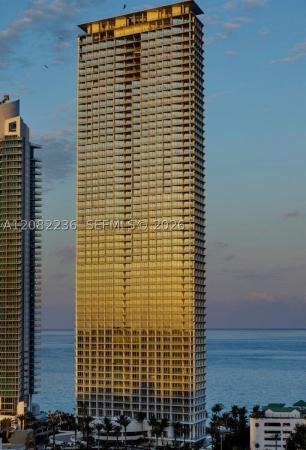 Jade Signature, 16901 Collins Ave #704, Sunny Isles Beach, Florida 33160, image 3