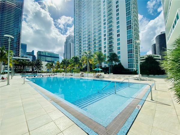 The Plaza On Brickell East, 950 Brickell Bay Dr #5202, Miami, Florida 33131, image 2
