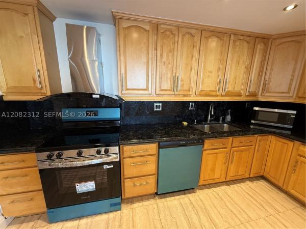 Oceanview B, 19380 Collins Ave #PH-11, Sunny Isles Beach, Florida 33160, image 3