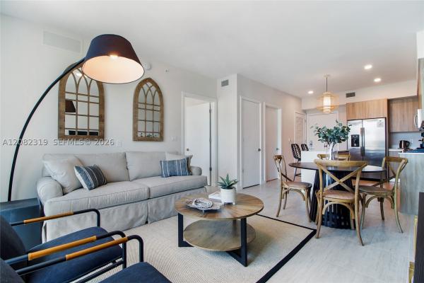 Quadro, 3900 Biscayne Blvd #S-1108, Miami, Florida 33137, image 2