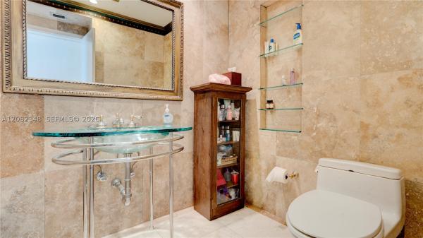 Ashley, 5640 Collins Ave #6B, Miami Beach, Florida 33140, image 3