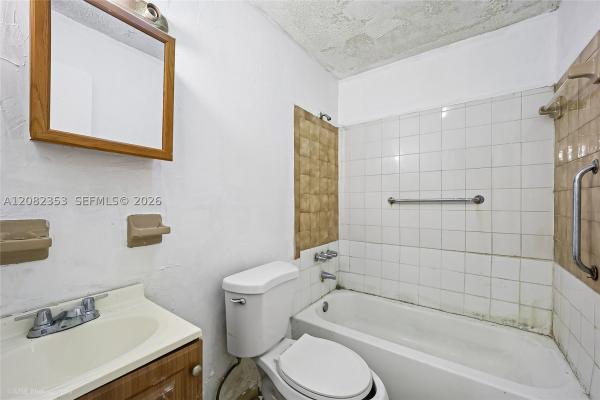 Frow Homestead, 3471/3473 Plaza St, Miami, Florida 33133, image 3