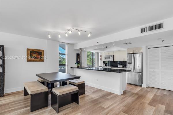 Brickell Park, 2501 Brickell Ave #201, Miami, Florida 33129, image 3