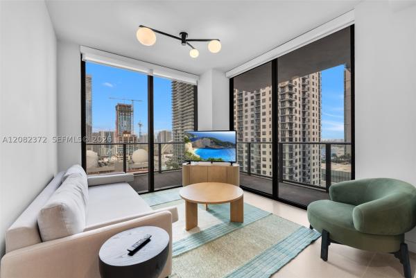 11 NE 6th St #2209, Miami, Florida 33132, image 3