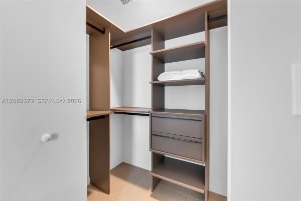 11 NE 6th St #2209, Miami, Florida 33132, image 2