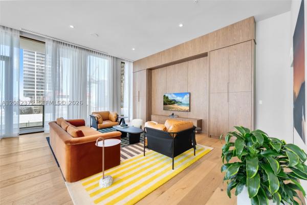 11 NE 6th St #2209, Miami, Florida 33132, image 1