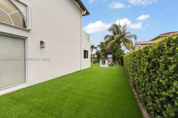 15931 SW 61st Ln, Unincorporated Dade County, Florida 33193, image 3