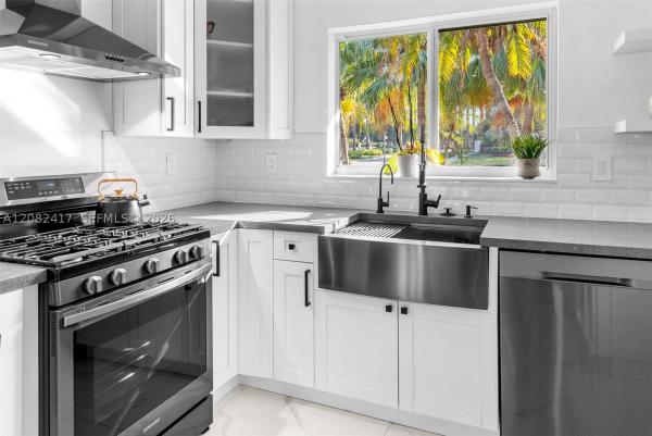 Hollywood Lakes, 1025 Washington St, Hollywood, Florida 33019, image 3