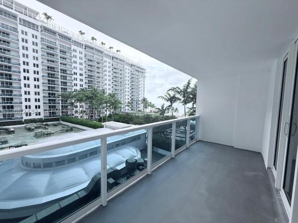 Roney Palace, 2301 Collins Ave #621, Miami Beach, Florida 33139, image 3