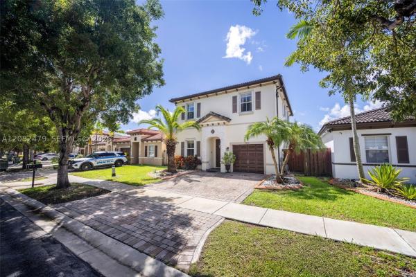 Atlantis At Oasis, 2300 NE 3rd Ct, Homestead, Florida 33033, image 3