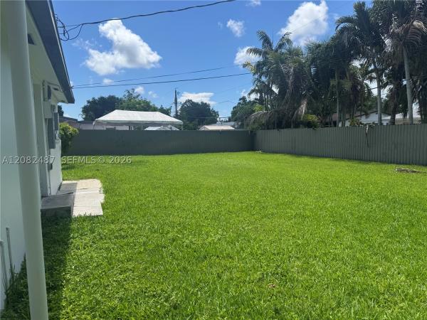 8640 SW 125th Ter, Unincorporated Dade County, Florida 33156, image 2