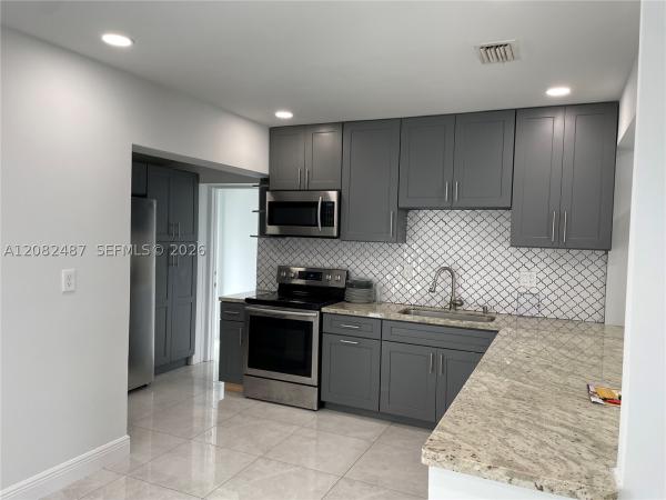 8640 SW 125th Ter, Unincorporated Dade County, Florida 33156, image 3