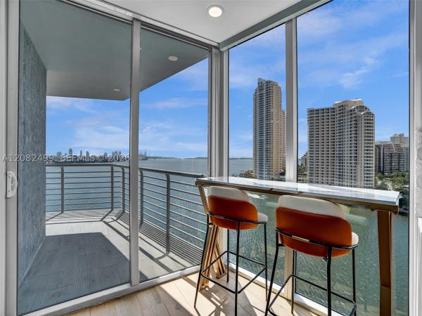 One Miami West, 325 S Biscayne Blvd #1423, Miami, Florida 33131, image 3