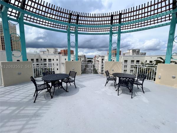 7275 SW 90th Way #605, Unincorporated Dade County, Florida 33156, image 1