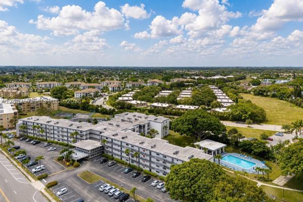 Isle Of Boca Dunes, 9233 SW 8th St #207, Boca Raton, Florida 33428, image 2